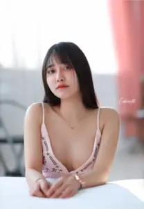น้องเฟิร์น ชลลดา เน็ตไอดอลสาวสวย
