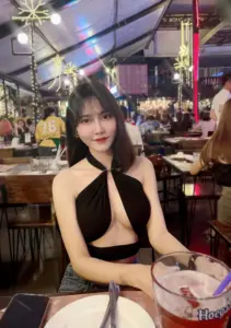 น้องเฟิร์น ชลลดา เน็ตไอดอลสาวสวย