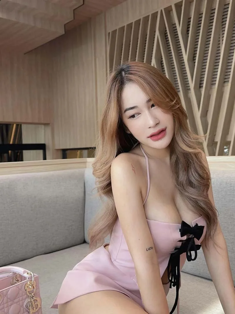 นุ่น ลลดา แซ่บจัดเต็ม
