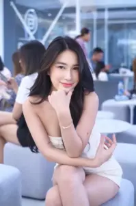 นุ่น ลลดา 24